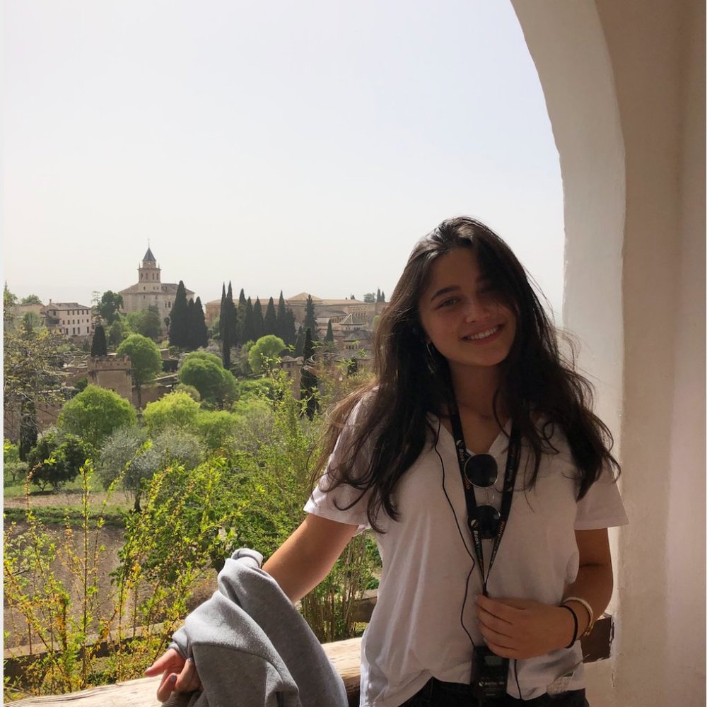 Meet your Posher, Emily